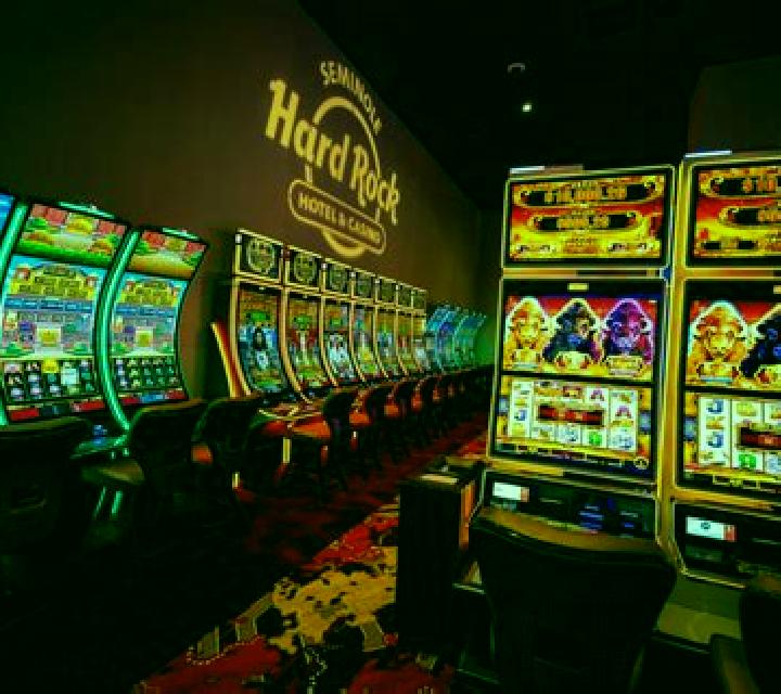 Castle Rock slot machine