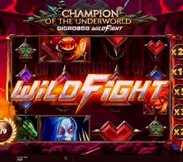 Champion of the Underworld online slot