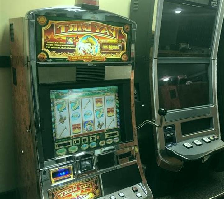 Champions Road BB slot machine