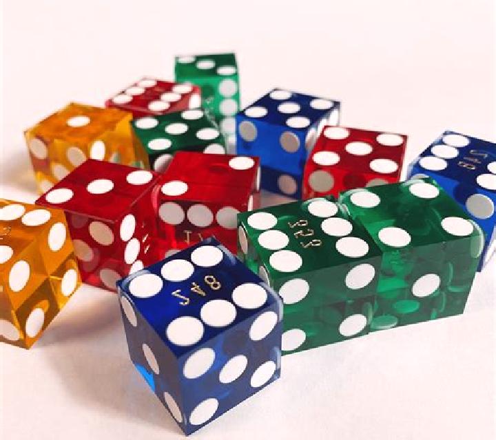 Cheeser & Jasper Dice slot game