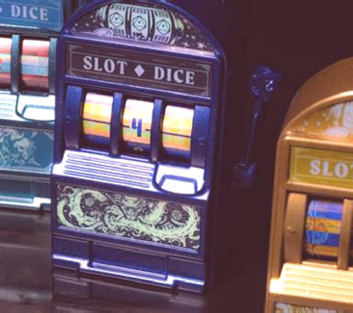 Cheeser & Jasper Dice slot machine