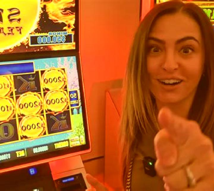 Chef Lady slot machine