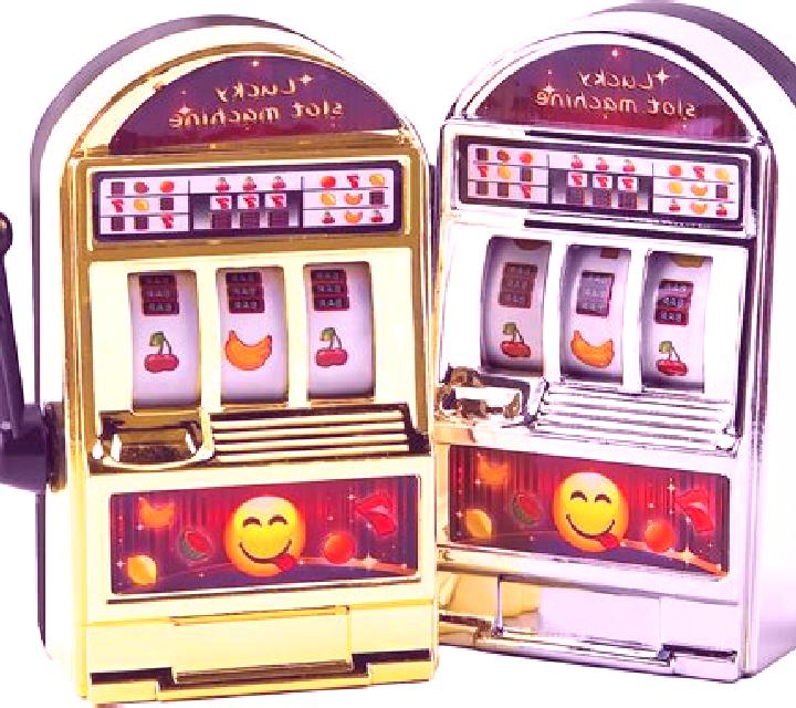 Chicken Little slot machine
