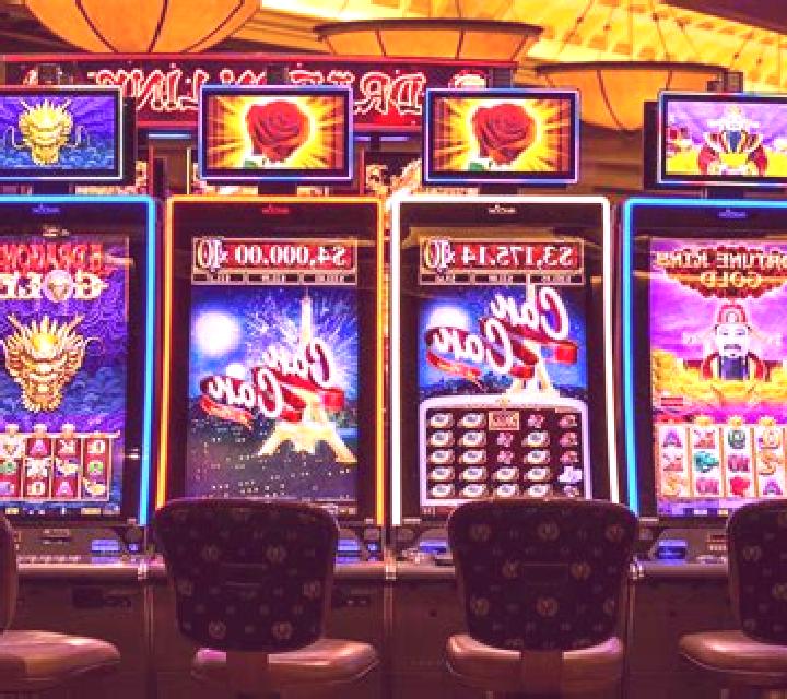 Chicks In Vegas slot machine