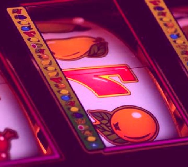 Chikceno slot machine