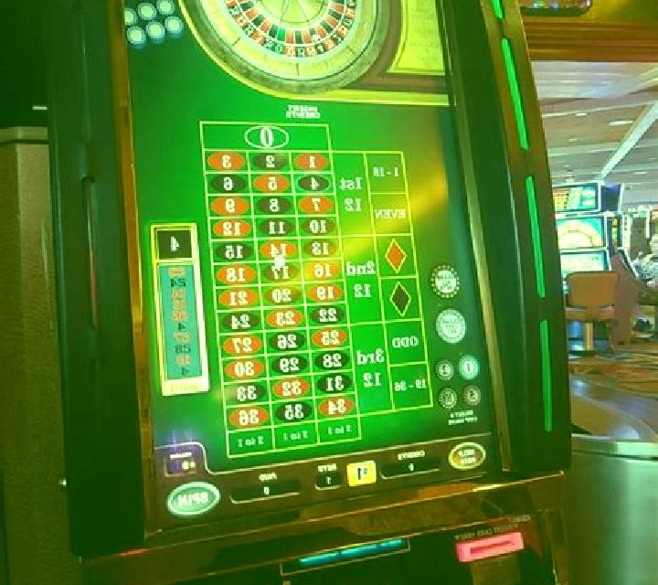 Chinese Roulette slot machine