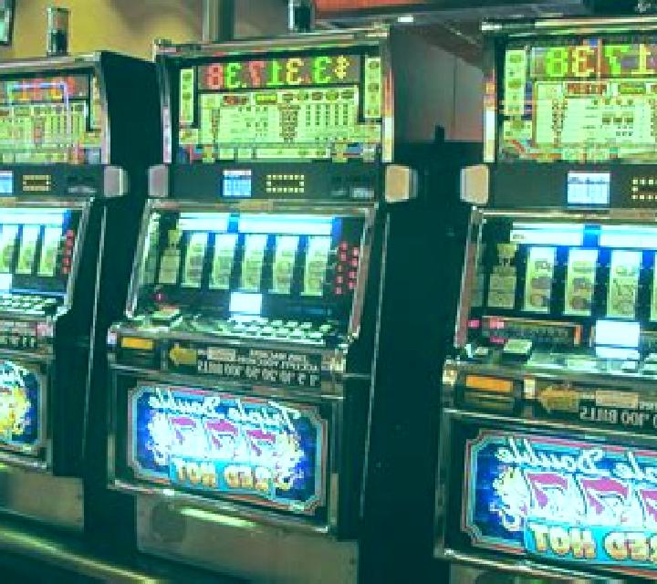 Christmas Eve (Eurasian Gaming) slot machine