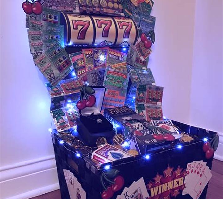 Christmas Party slot machine
