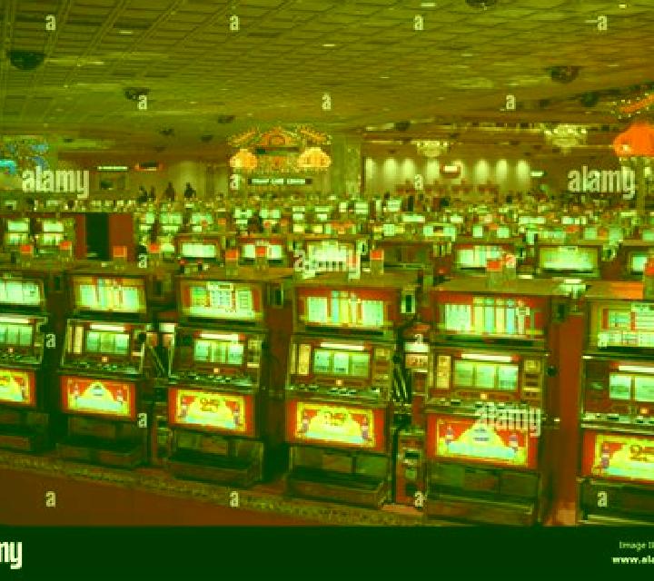 Cinema City slot machine