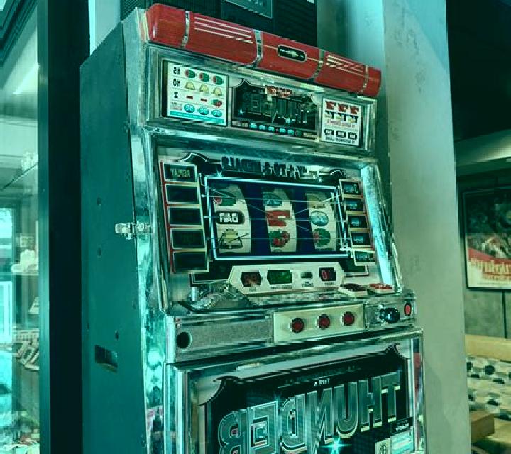 Cinema Classics slot machine