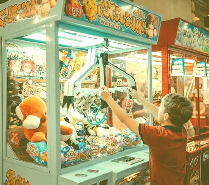 Claw Machine slot game