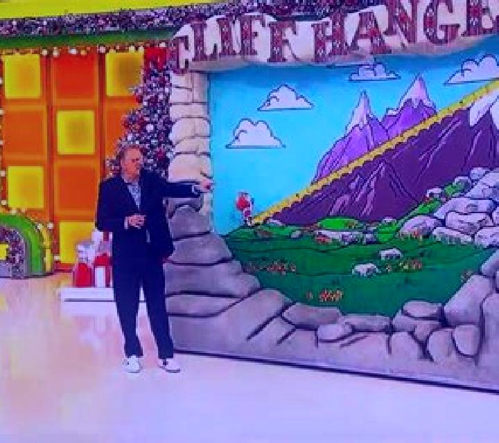 Cliffhanger slot