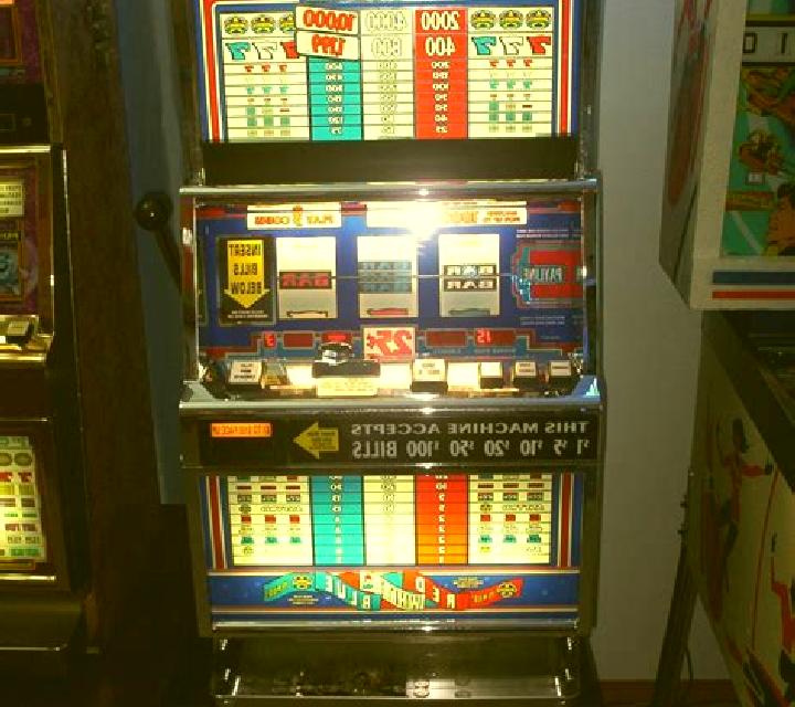 Clover Expand slot game