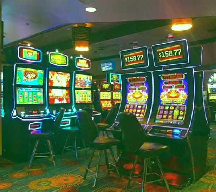 Club Night slot machine