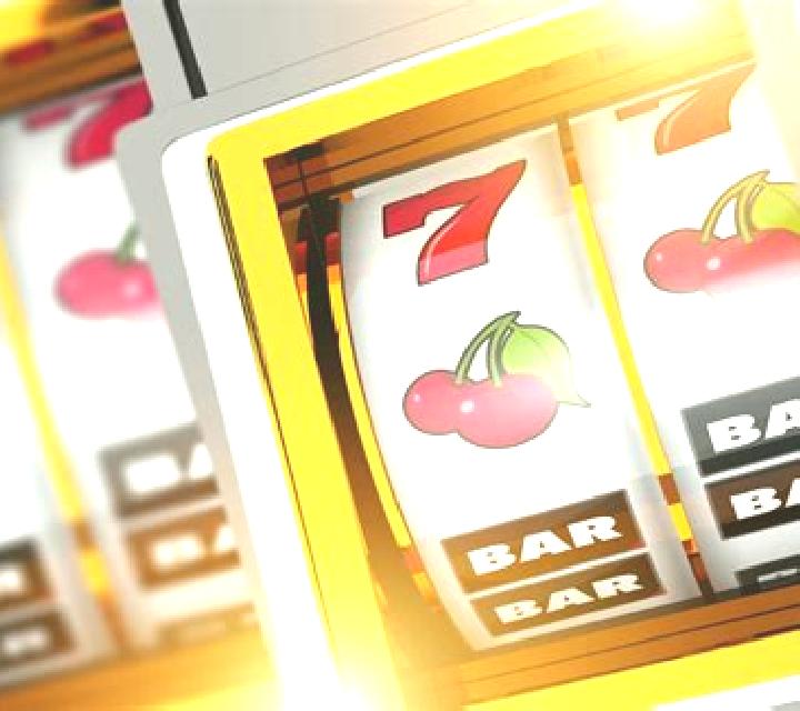 ClusterBuck slot machine