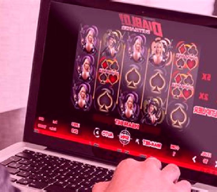 Codename Diablo Suitmaker slot