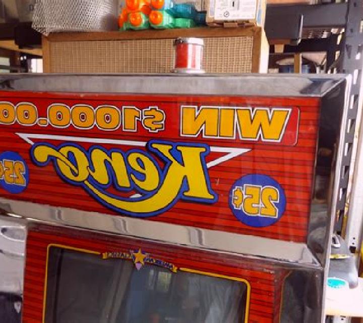 Coin Collector Keno slot machine