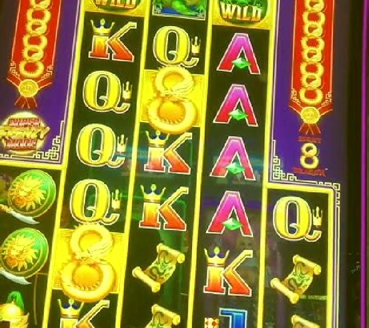 Coin Frenzy slot machine