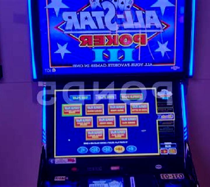 Coliseum Poker slot