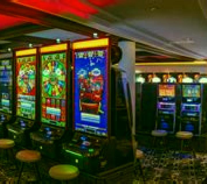 Colors slot