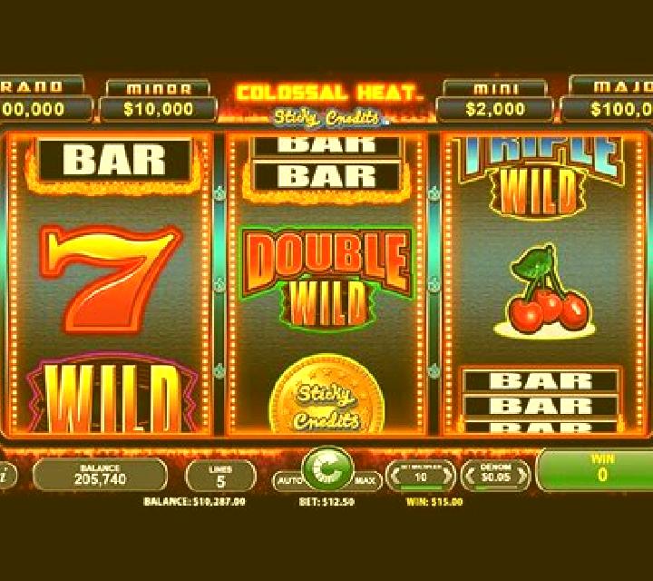 Colossal Heat Sticky Credits slot machine