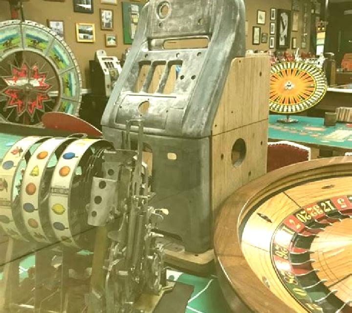 Columbus (Portomaso) slot machine