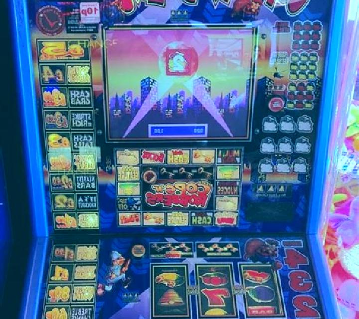 Cops n Robbers (Green Tube) slot machine
