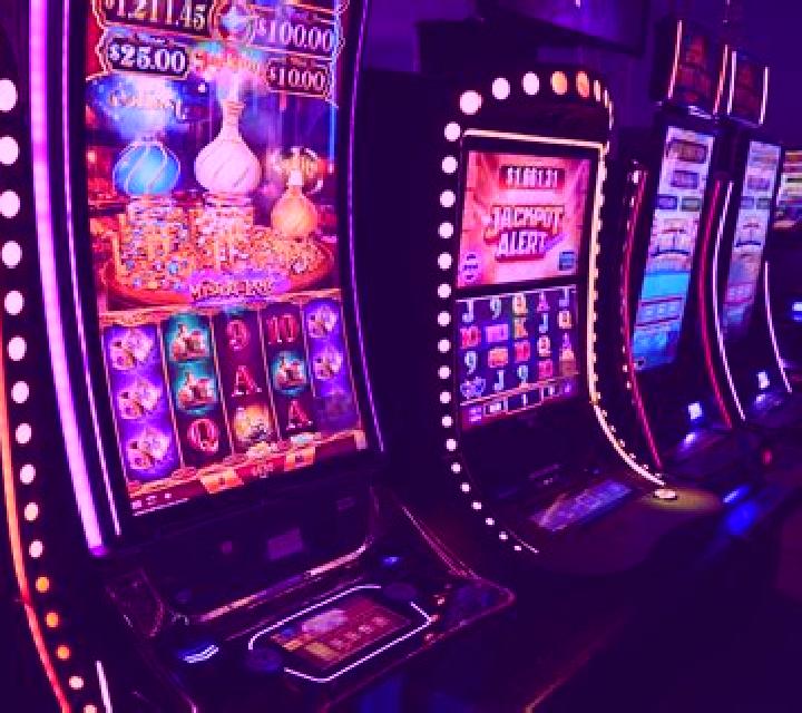 Coral Cash (Mondoplay) slot