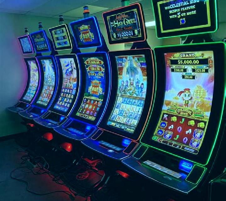 Cowboy (Royal Slot Gaming) slot machine