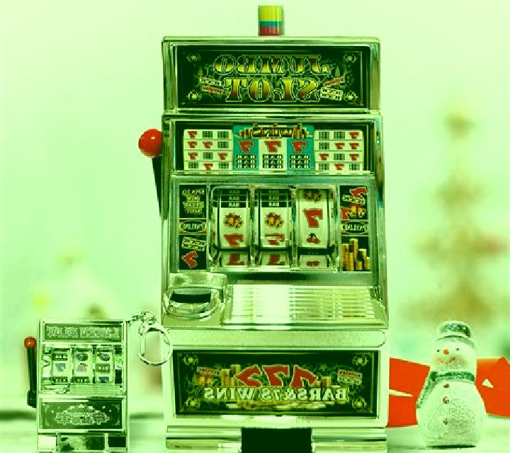 Crack The Piggy Bank Express online slot
