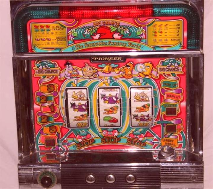 Crash Pioneer slot machine