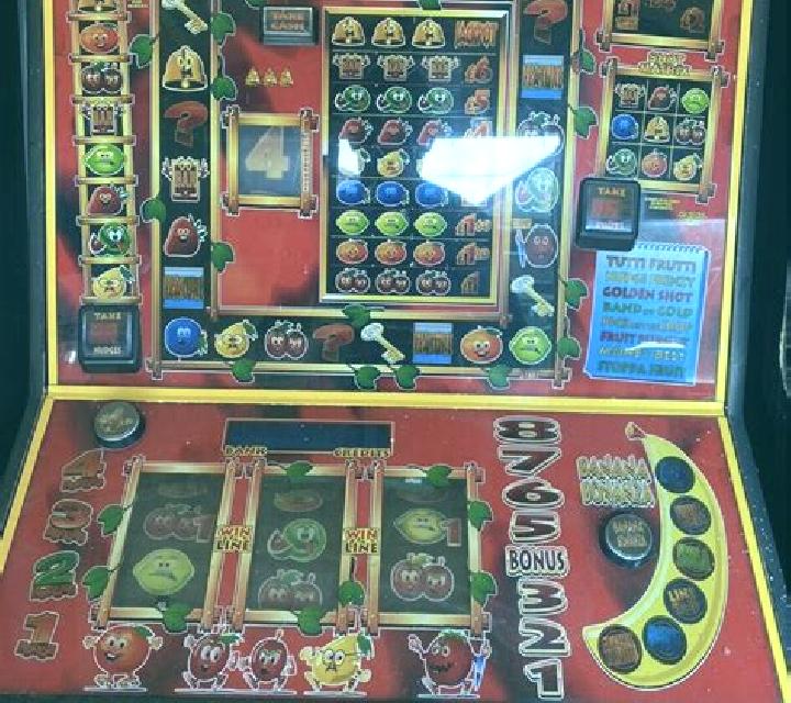 Crazy Fruits Dice slot game
