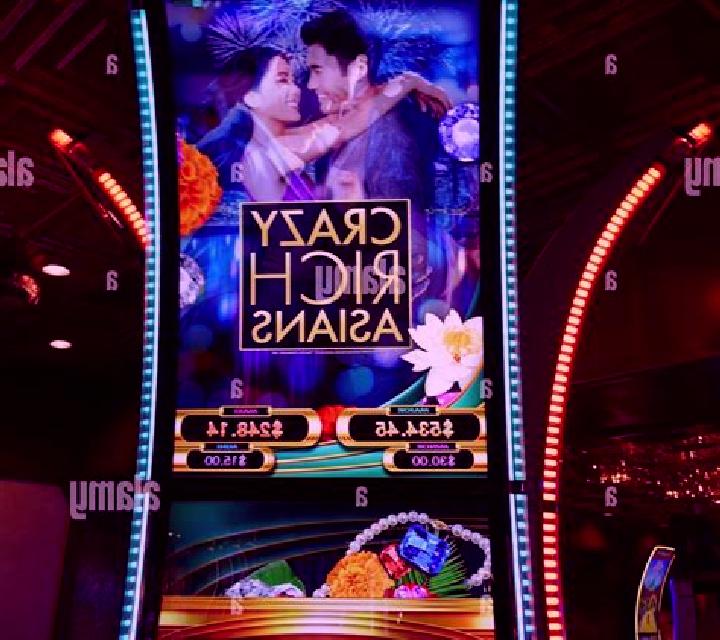 Crazy Rich Man slot machine
