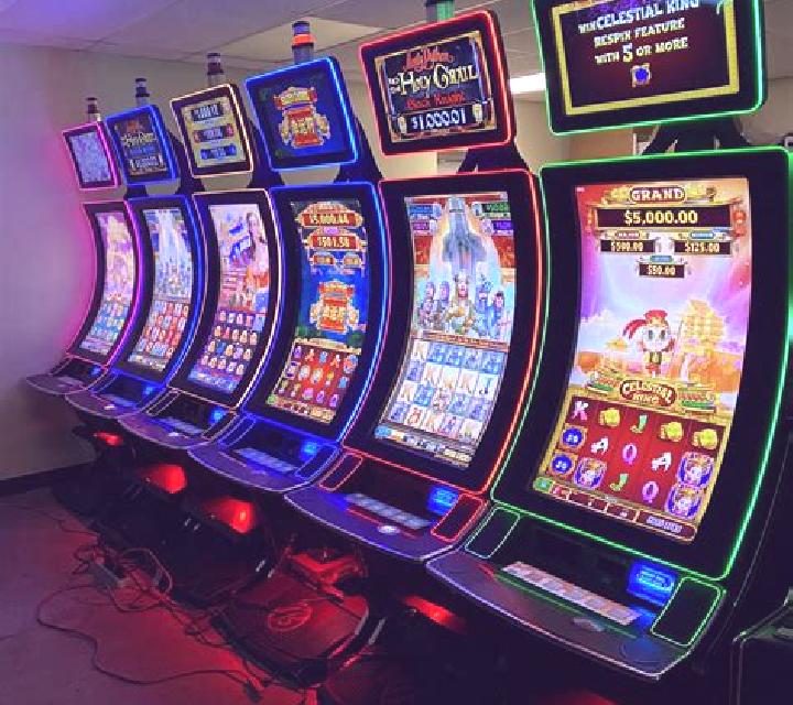 Crazy Shark (7Rings Gaming) slot machine