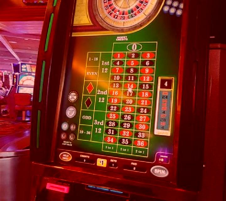 Cric Roulette slot machine