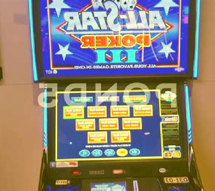 Cricket Star slot machine