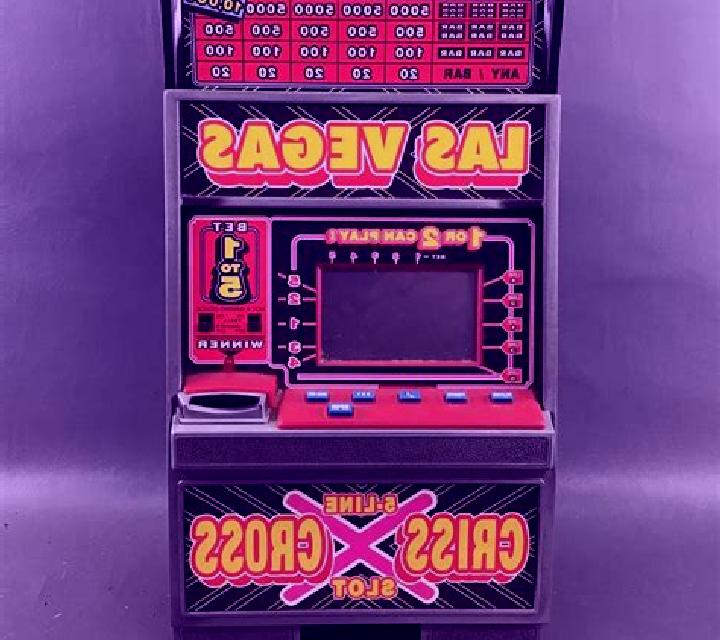 Criss Cross 81 online slot