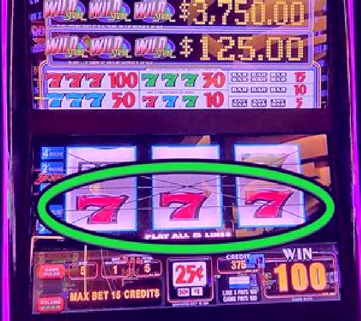 Crown Flash: 20 Lines slot machine