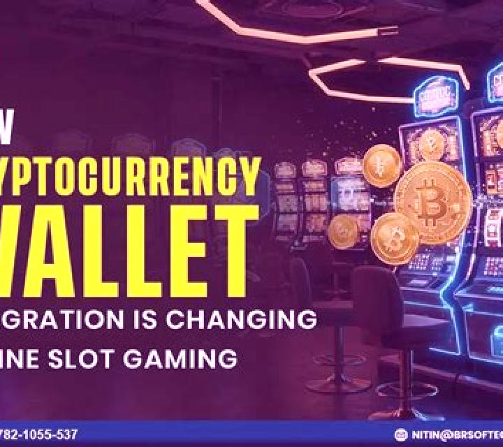 Crypto Cash slot machine