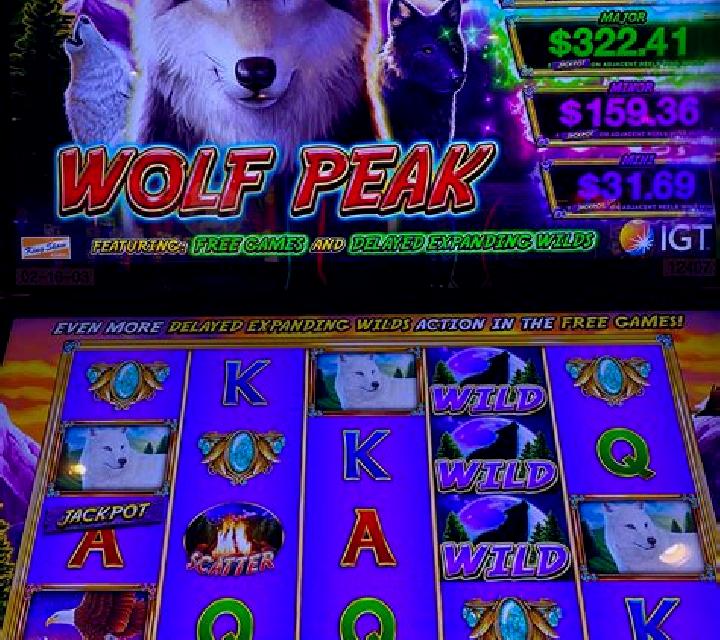 Crystal Peak slot game