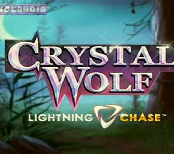 Crystal Wolf Lightning Chase slot game