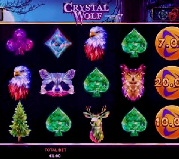 Crystal Wolf Lightning Chase slot