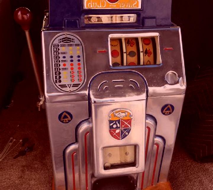 Crystalium slot machine