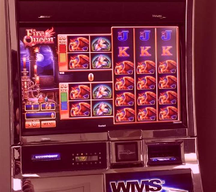 Dancing Queen slot machine