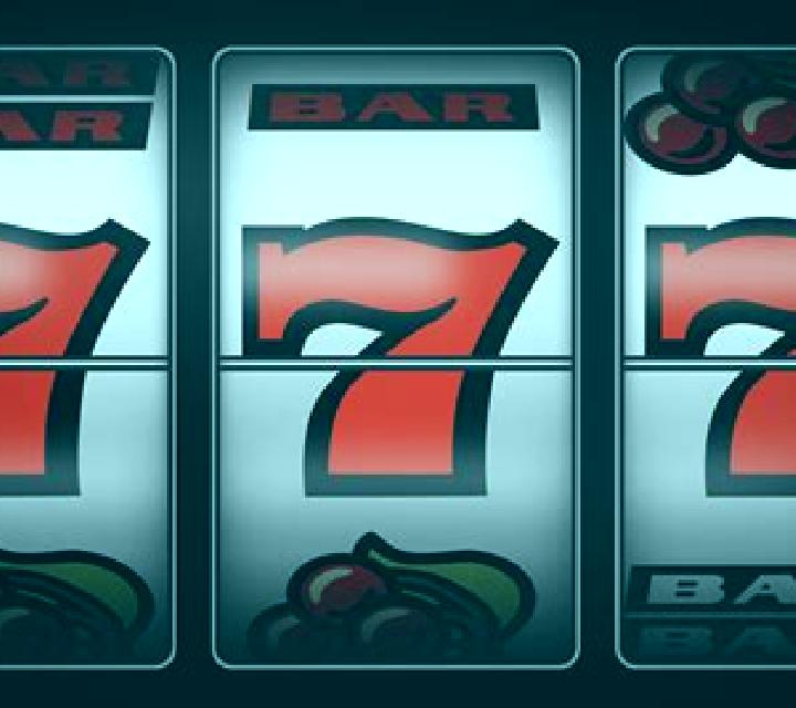 Dark Magic 7s slot game