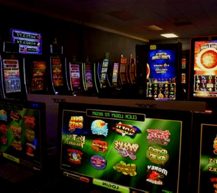 Darts 180 slot machine