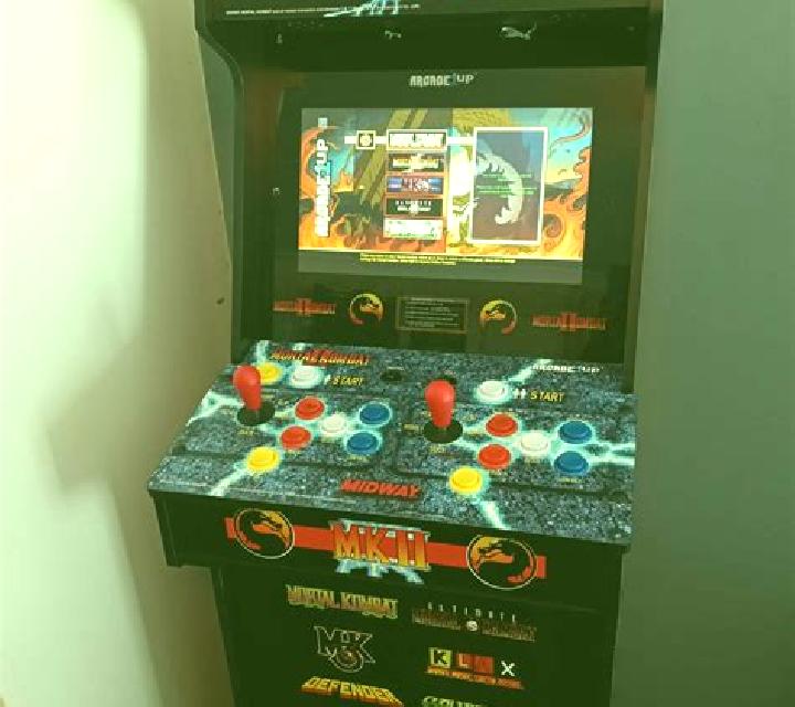 Deadly Combat slot machine
