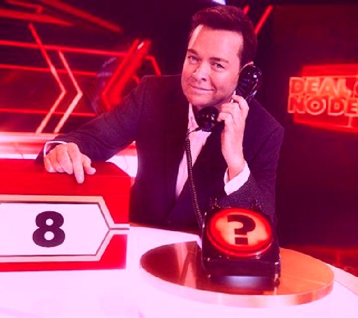 Deal or No Deal: Go All The Way slot machine