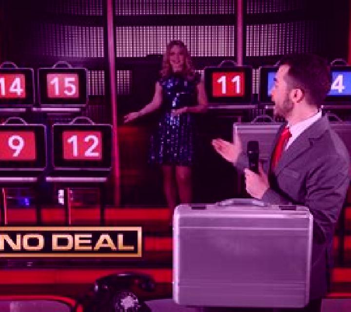 Deal or No Deal Red Box Streak slot machine