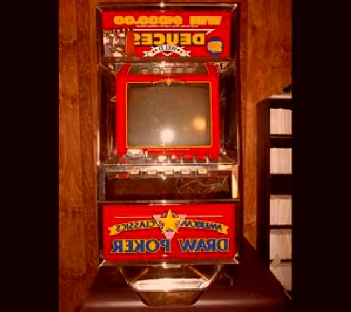 Deuces & Joker - Power Poker online slot